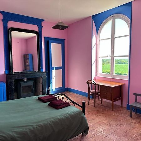 Ancien Relais De Chasse A 35 Min Du Circuit 24H Du Mans Bed & Breakfast Le Lude Exterior photo