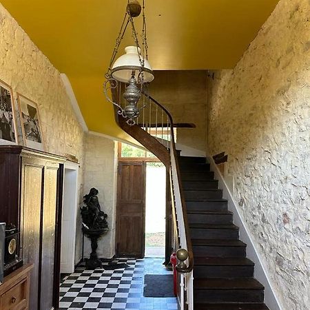 Ancien Relais De Chasse A 35 Min Du Circuit 24H Du Mans Bed & Breakfast Le Lude Exterior photo